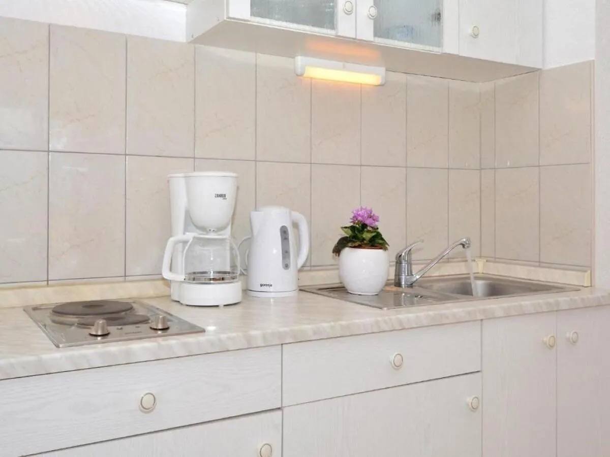 Apartments Zar Seget Vranjica Kroatien