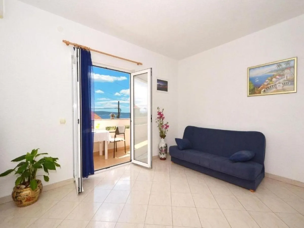 Apartments Zar Seget Vranjica