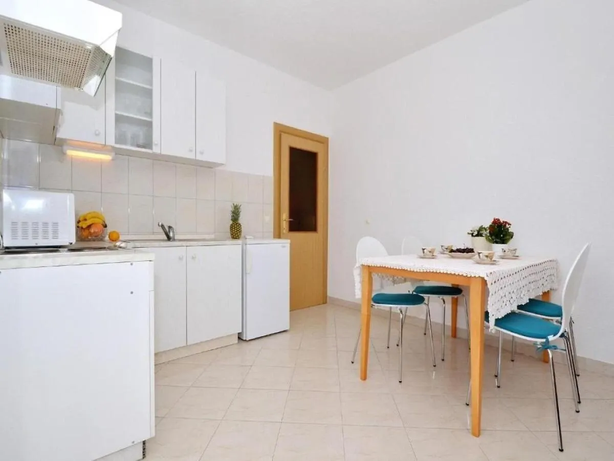 Apartments Zar Seget Vranjica