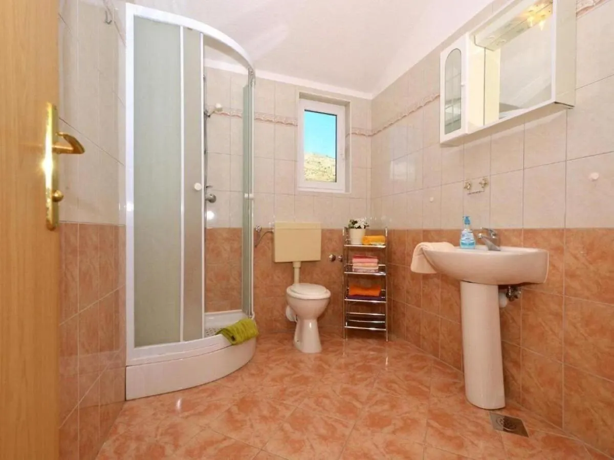Apartments Zar Seget Vranjica